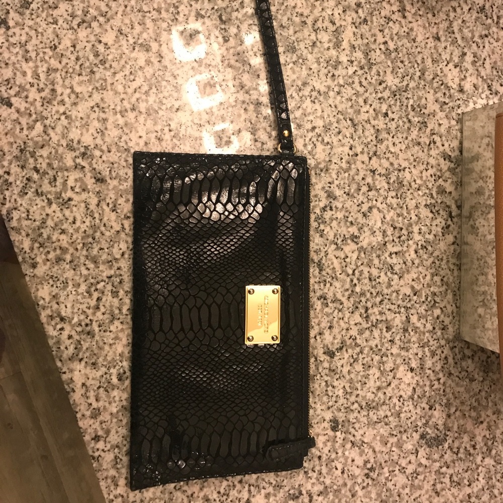 Michael Kors clutch with wristlet band
